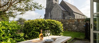 Hill House Clifden a home full of character