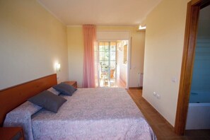 4 soverom, strykejern/-brett og wi-fi (inkludert)