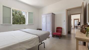 6 camere, ferro/asse da stiro, accesso a Internet, lenzuola