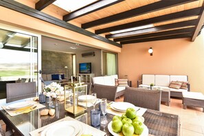 Dining - Par 4 Rental 24 Salobre by VillaGranCanaria (San Bartolomé de Tirajana)