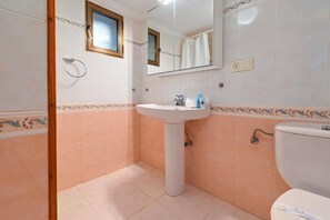 Shower, towels - Olivo - Javea, Costa Blanca (Javea)