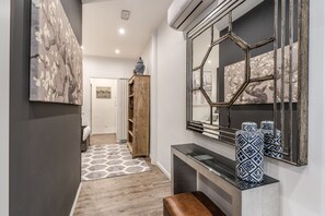 Interior - LUXURY APARTMENT NEAR VATICAN 5 min walk from St. peter (Roma)