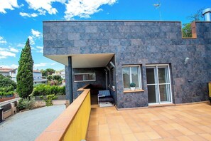 Terrace/patio - Modern and spacious w/ private pool close to BCN (Sentmenat)