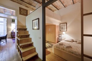 2 soverom, strykejern/-brett, wi-fi (inkludert) og sengetøy