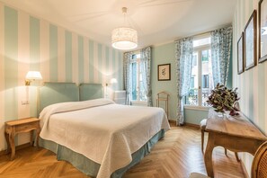 2 sovrum, strykjärn/strykbräda, gratis wi-fi och sängkläder