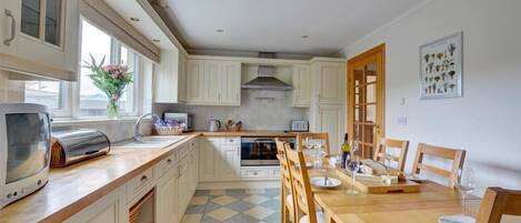 Microwave, oven, dishwasher, toaster