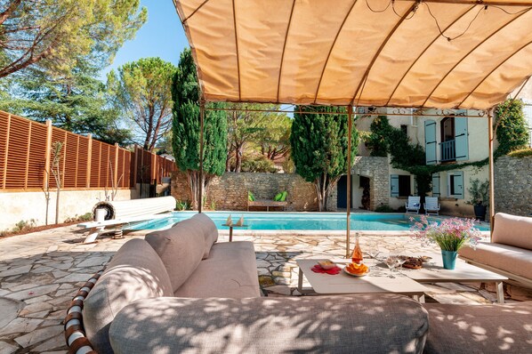 Property grounds - Villa Nyons Drôme provençale private heated pool Wifi Bbq (Nyons)