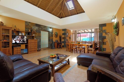 Villa Susi - Fünf Schlafzimmer Villa, Schläft 10