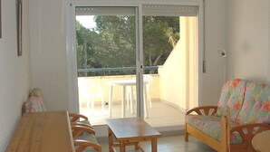 Living area - APARTMENTS MAGDA PARK  2D D1D (L'Escala)