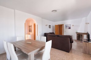 TV - Villa Andres - Plus (Calpe)