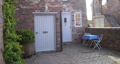 Duken Courtyard Mökki itsepalveluperiaatteella lomamökki mahtavalle maaseudulla