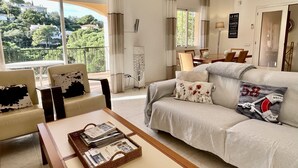 Living area - BEGUR-SA PUNTA-CALA MORETA (Begur)