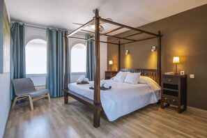 4 Schlafzimmer, Bügeleisen/Bügelbrett, kostenloses WLAN, Bettwäsche