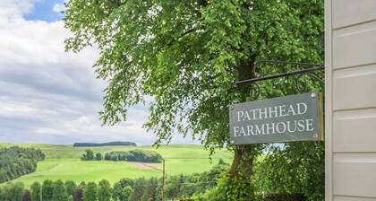 PATHHEAD FARMHOUSE, Hoscote Estate