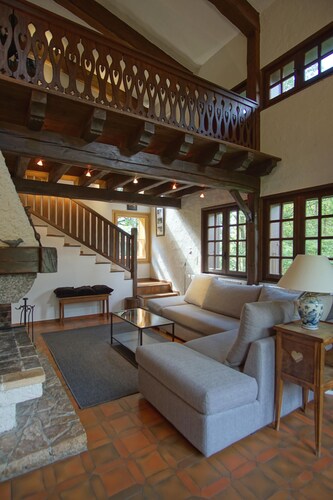 Amplio y confortable chalet de esquí, en el centro de Les Houches, cerca de Chamonix