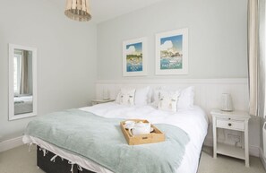 2 slaapkamers, een strijkplank/strijkijzer, wifi, beddengoed