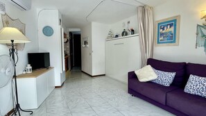 Fernseher