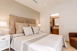4 camere, ferro/asse da stiro, Wi-Fi gratuito, lenzuola