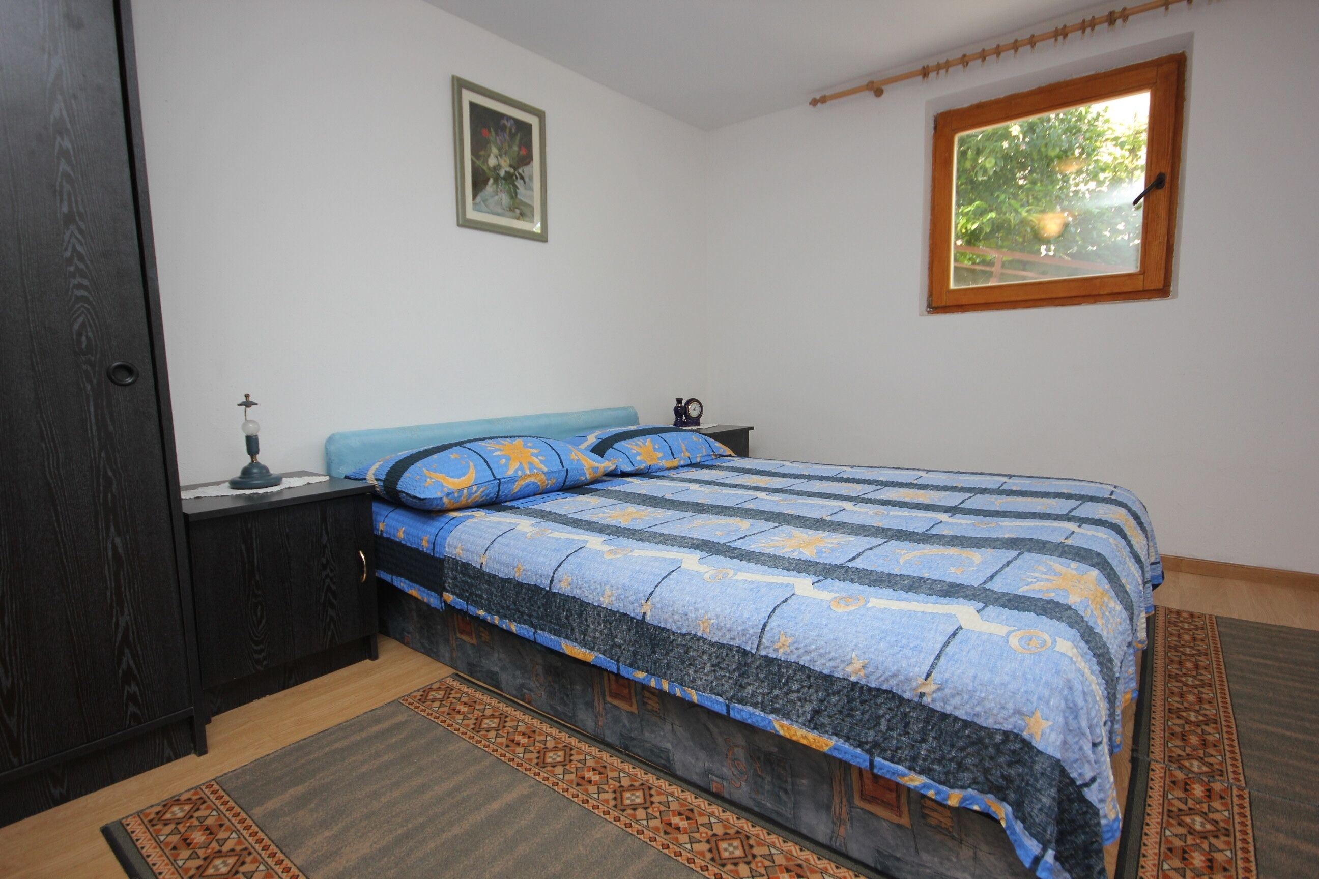 Two Bedroom Apartment With Terrace And Sea View Vis (A-8448-c) - Vis