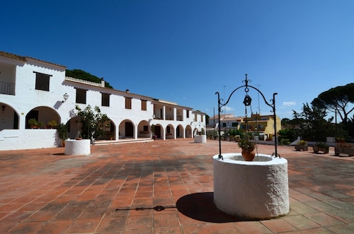 Plaça Dels Pous 3