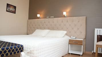 Minibar, in-room safe, desk, free cots/infant beds