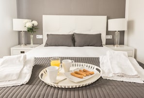 1 bedroom, in-room safe, iron/ironing board, free WiFi