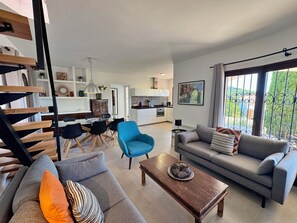 TV, DVD player, stereo