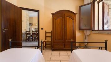 2 camere, ferro/asse da stiro, accesso a Internet, lenzuola