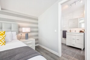 2 makuuhuonetta, silitysrauta/-lauta, internet, vuodevaatteet