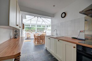 Microwave, oven, dishwasher, toaster