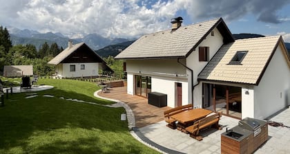 Villa Belica, Lac Bohinj - Magnifique chalet avec vue panoramique sur la montagne (5-7 personnes)
