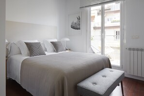 1 bedroom, iron/ironing board, cribs/infant beds, free WiFi