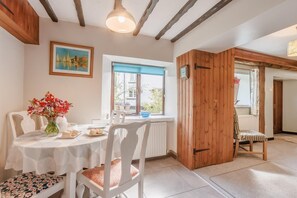 Dining - 2 Bed in Swimbridge (oc-n0208) (Swimbridge)