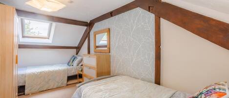 2 habitaciones, tabla de planchar con plancha y wifi gratis