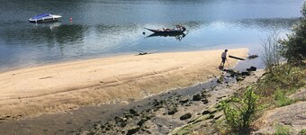 Casa do Mestrinho - Peaceful garden overlooking the river, 9 km from Porto!