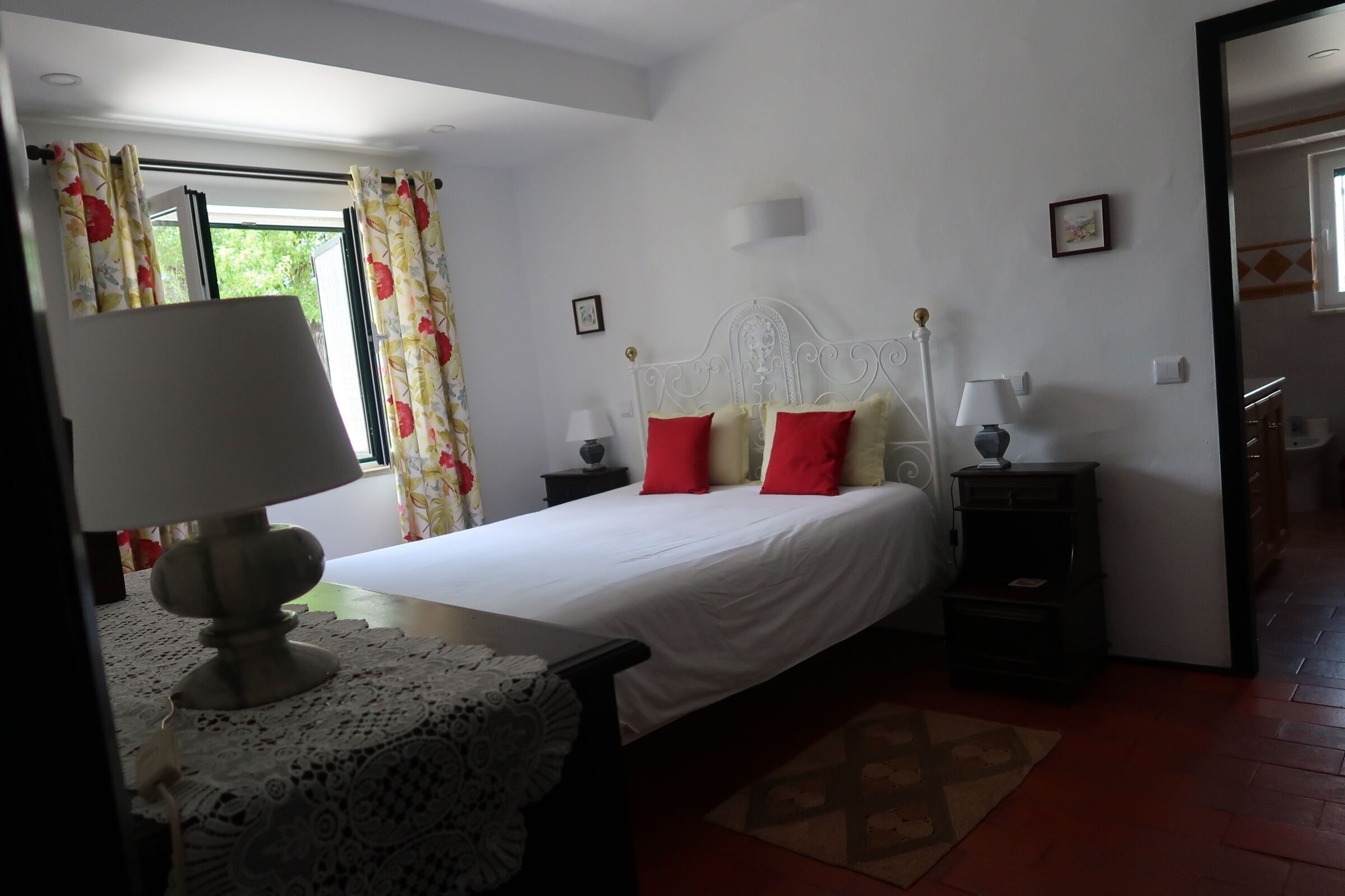 4 bedrooms, in-room safe, iron/ironing board, free WiFi