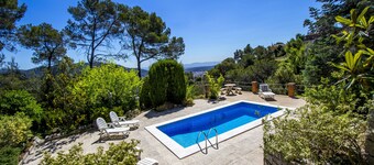 Mountain Escape w/ stunning views 40 km to Barna!