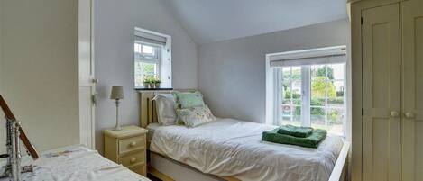 3 sovrum, strykjärn/strykbräda, gratis wi-fi och sängkläder