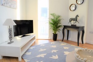 Interior - Westlake Apartment No.3 in Hampton, Peterborough (Peterborough)