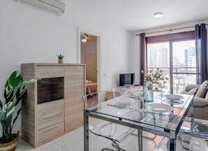 Dining - Zafiro 35B - Grupo Turis - Calpe, Costa Blanca (Calpe)