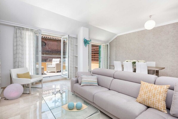 Smart TV - San Lorenzo - Holiday home in Malaga (Málaga)