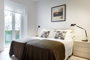 4 bedrooms, iron/ironing board, free WiFi, bed sheets - Oteiza by FeelFree Rentals (San Sebastián)