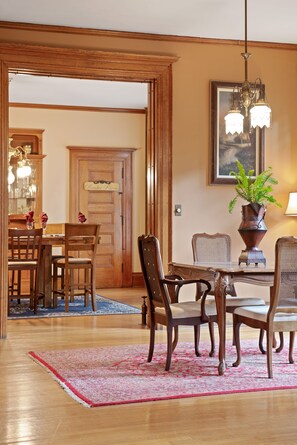 Meeting facility - Historic District B&B (St. Paul)