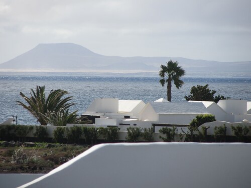 Villa with private solar heated pool and beautiful sea view
