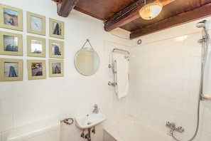 Bathtub, hair dryer