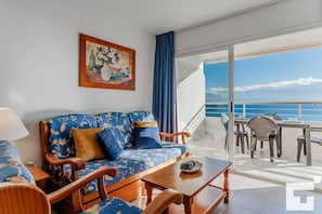 TV - Apolo XVI 73 - Grupo Turis - Calpe, Costa Blanca (Calpe)