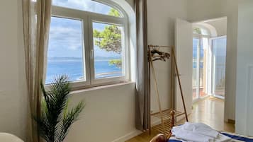 2 chambres, fer et planche Ă repasser, Wi-Fi gratuit, draps fournis