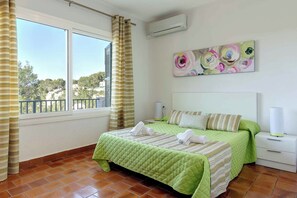 6 habitaciones, wifi y ropa de cama 