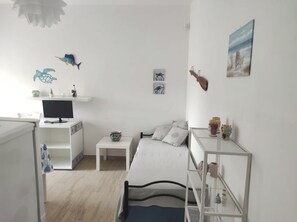 1 Schlafzimmer, Bügeleisen/Bügelbrett, kostenloses WLAN, Bettwäsche
