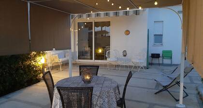 BEACH HOUSE EACH CIR NO.19089017C203908